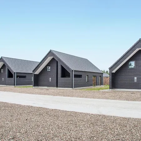 4 Bedroom Pet Friendly In Romo *